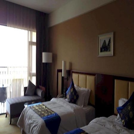 Liuzhou Sanjiangxian Dongxiangguo Hotel Экстерьер фото