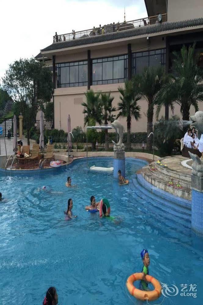 Liuzhou Sanjiangxian Dongxiangguo Hotel Экстерьер фото